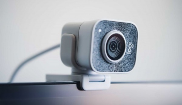 Cek Spesifikasi Webcam, Cara Memilih Laptop